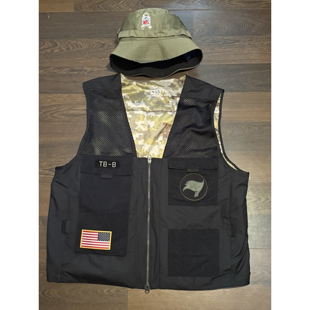 Nike Tampa Bay Buccaneers Salute To Service Men's Utility Military Vest Size: L
